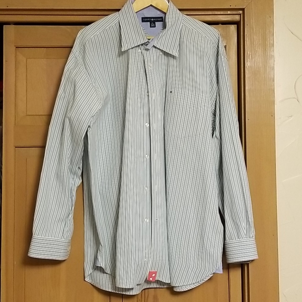 Tommy Hilfiger XL Long Sleeve Shirt